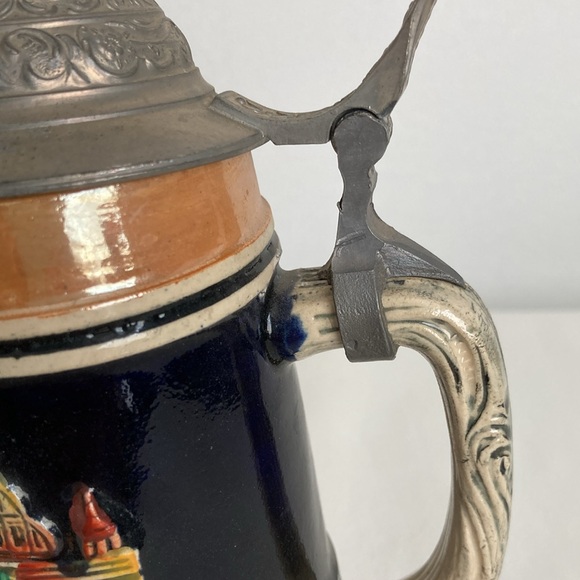 German Beer Stein of Beer Wagon - Picture 10 of 11